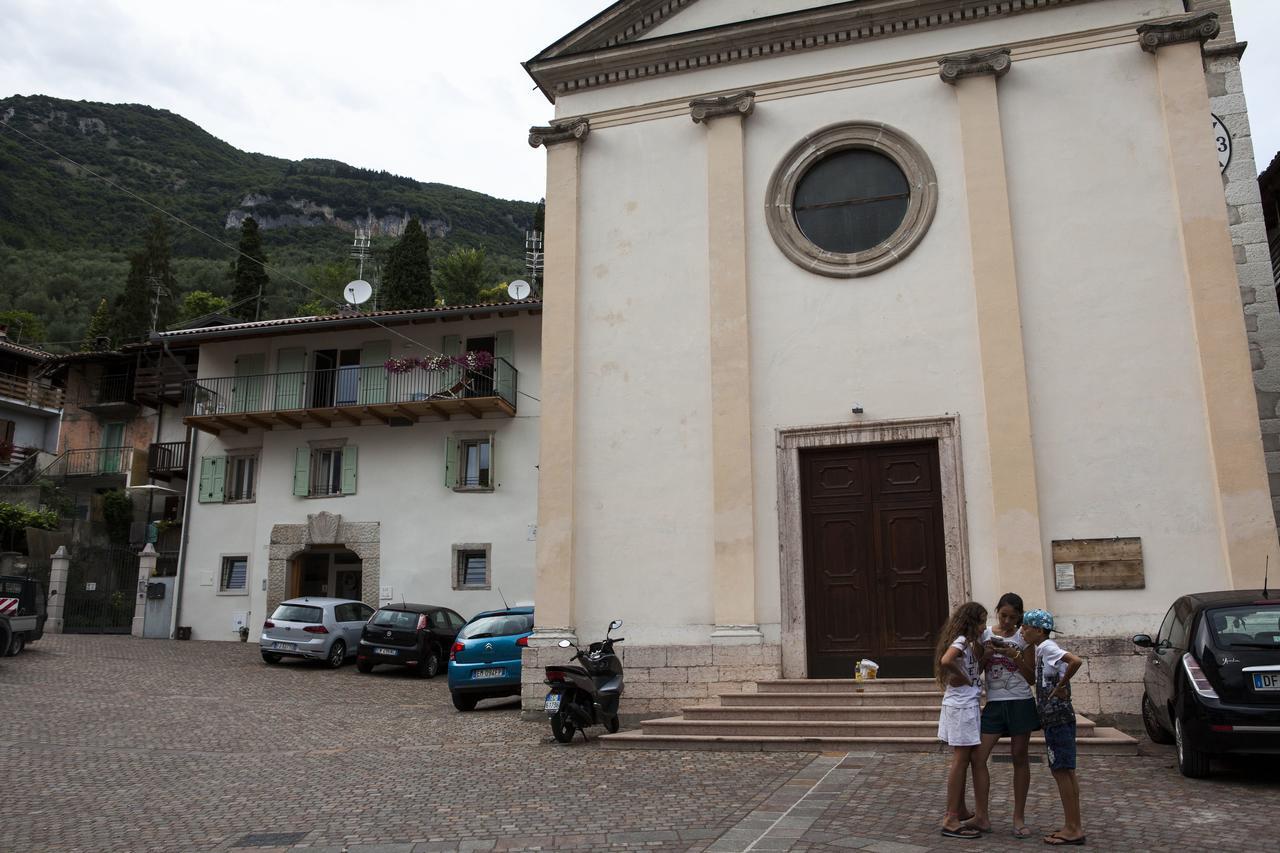 Bed and Breakfast Arco Dei Sogni Екстер'єр фото